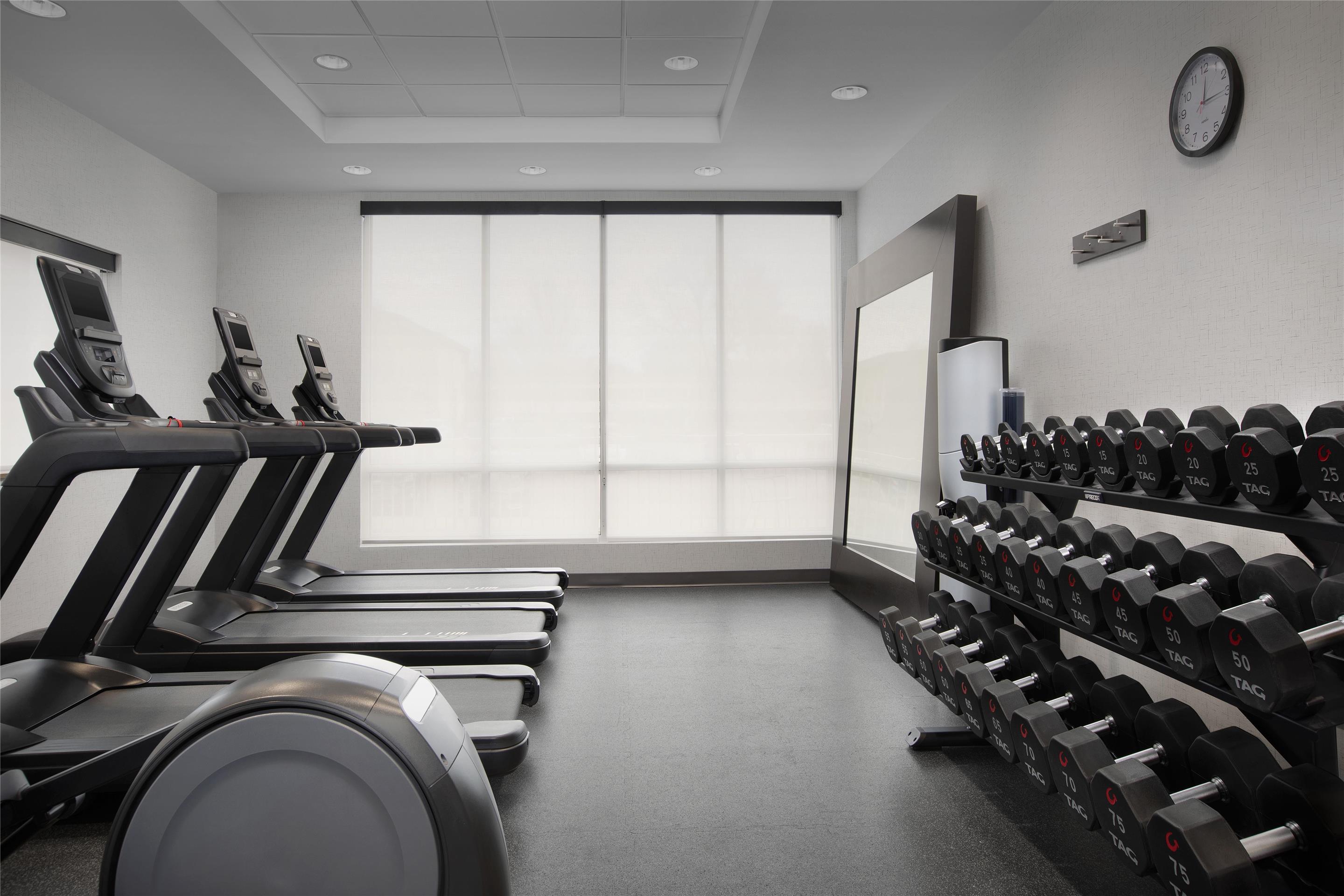 Health club fitness center gym | Home2 Suites By Hilton Sioux Falls/Sanford Medical Center