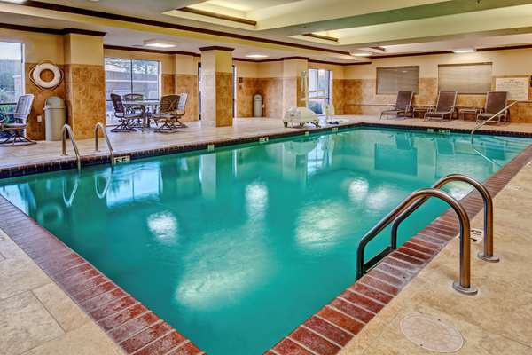 Pool - Hampton Inn Van Buren - I-40, Exit 5