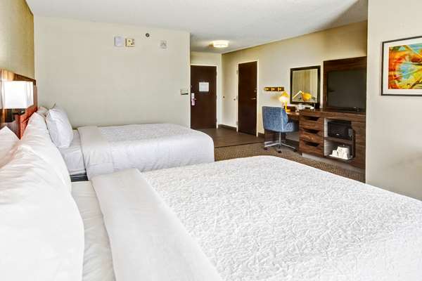  - Hampton Inn Van Buren - I-40, Exit 5