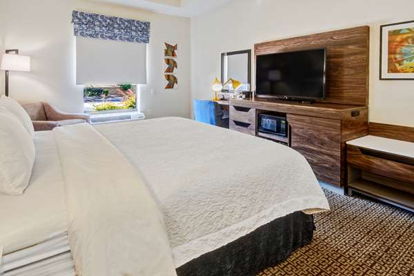  - Hampton Inn Van Buren - I-40, Exit 5