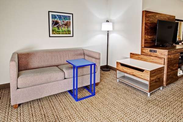  - Hampton Inn Van Buren - I-40, Exit 5