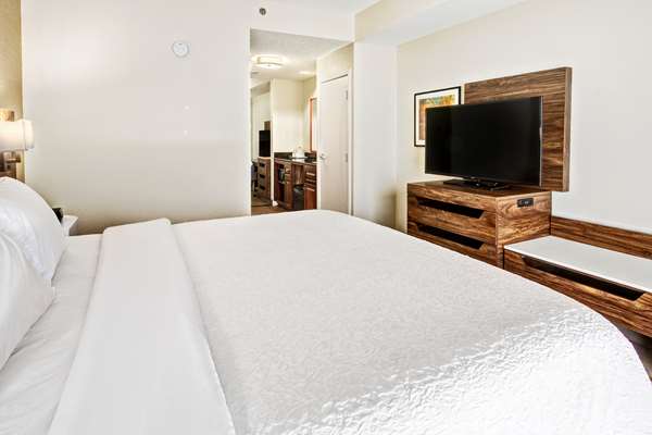  - Hampton Inn Van Buren - I-40, Exit 5