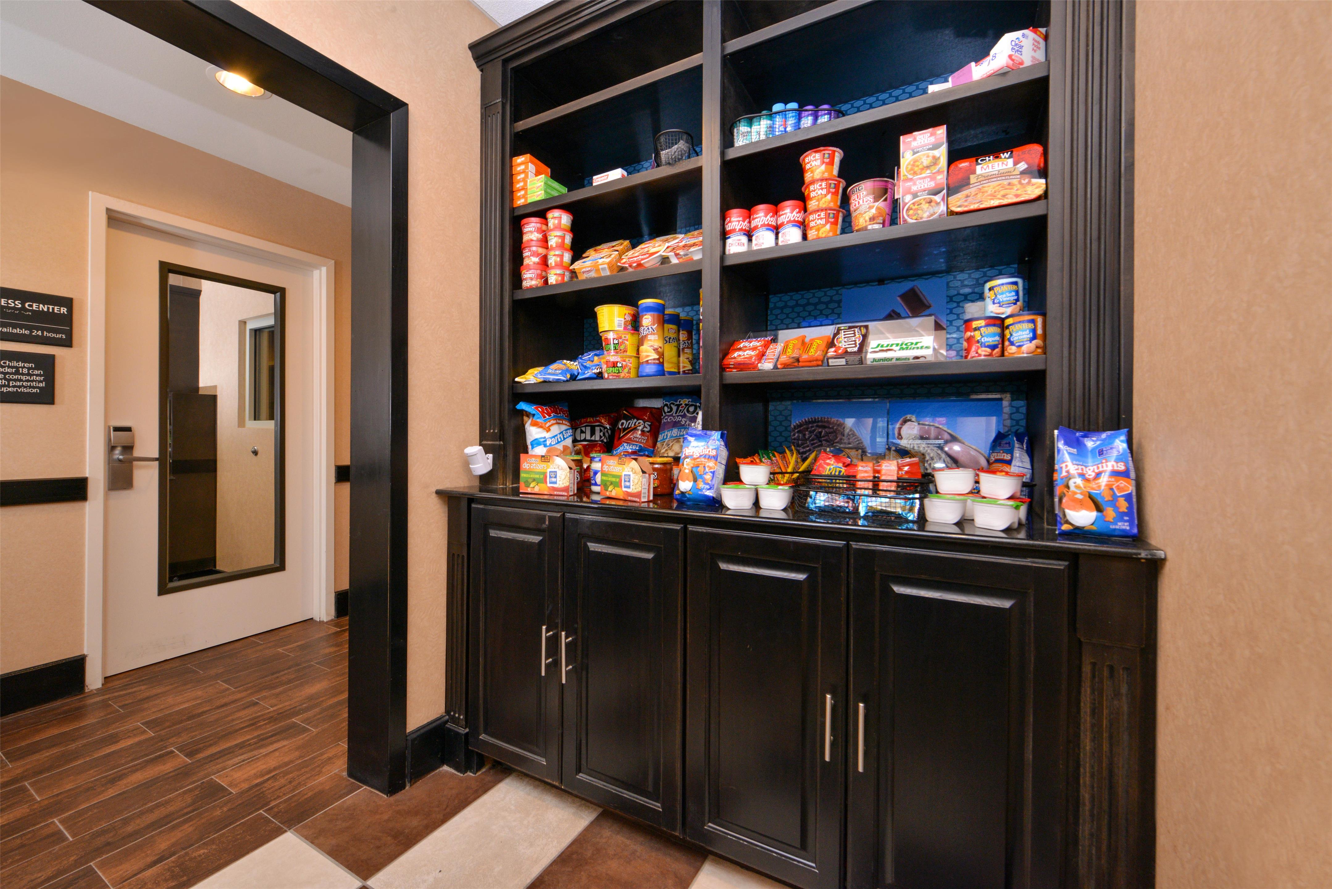 Restaurant | Hampton Inn Pecos