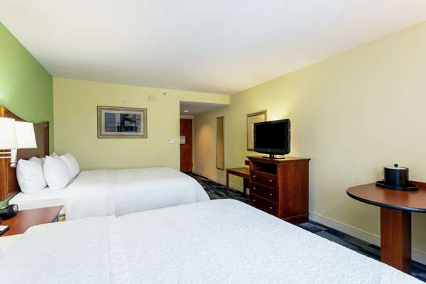  - Hampton Inn & Suites Fort Pierce - I-95, Exit 129