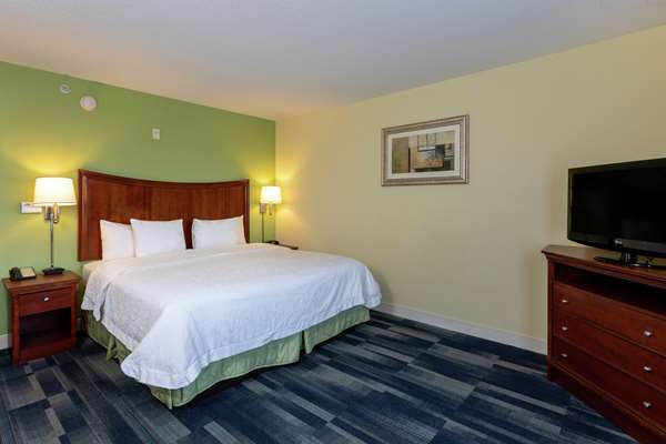  - Hampton Inn & Suites Fort Pierce - I-95, Exit 129
