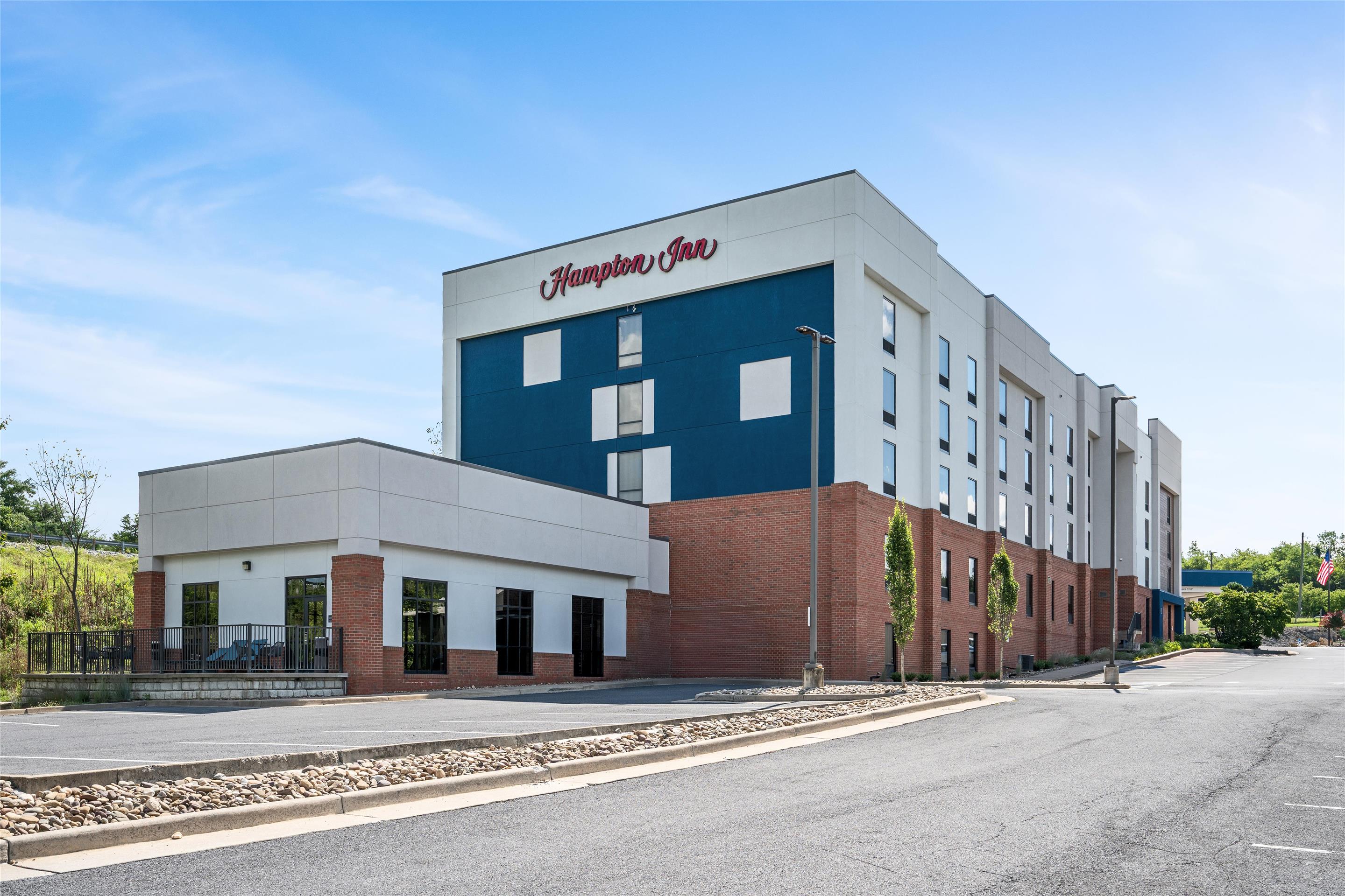 Exterior | Hampton Inn Front Royal