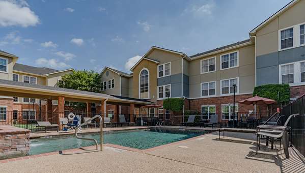 Pool,On-Site,Property Amenity,Recreation