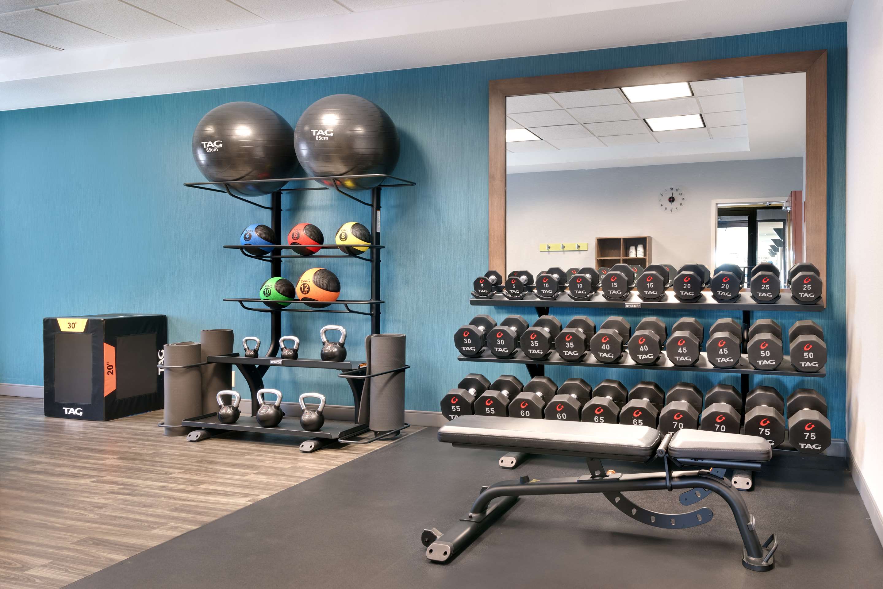 Health club fitness center gym | Hampton Inn & Suites Ft. Worth-Burleson