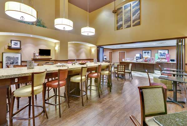 Restaurant - Hampton Inn & Suites Forest Hill - I-20, Exit 440B