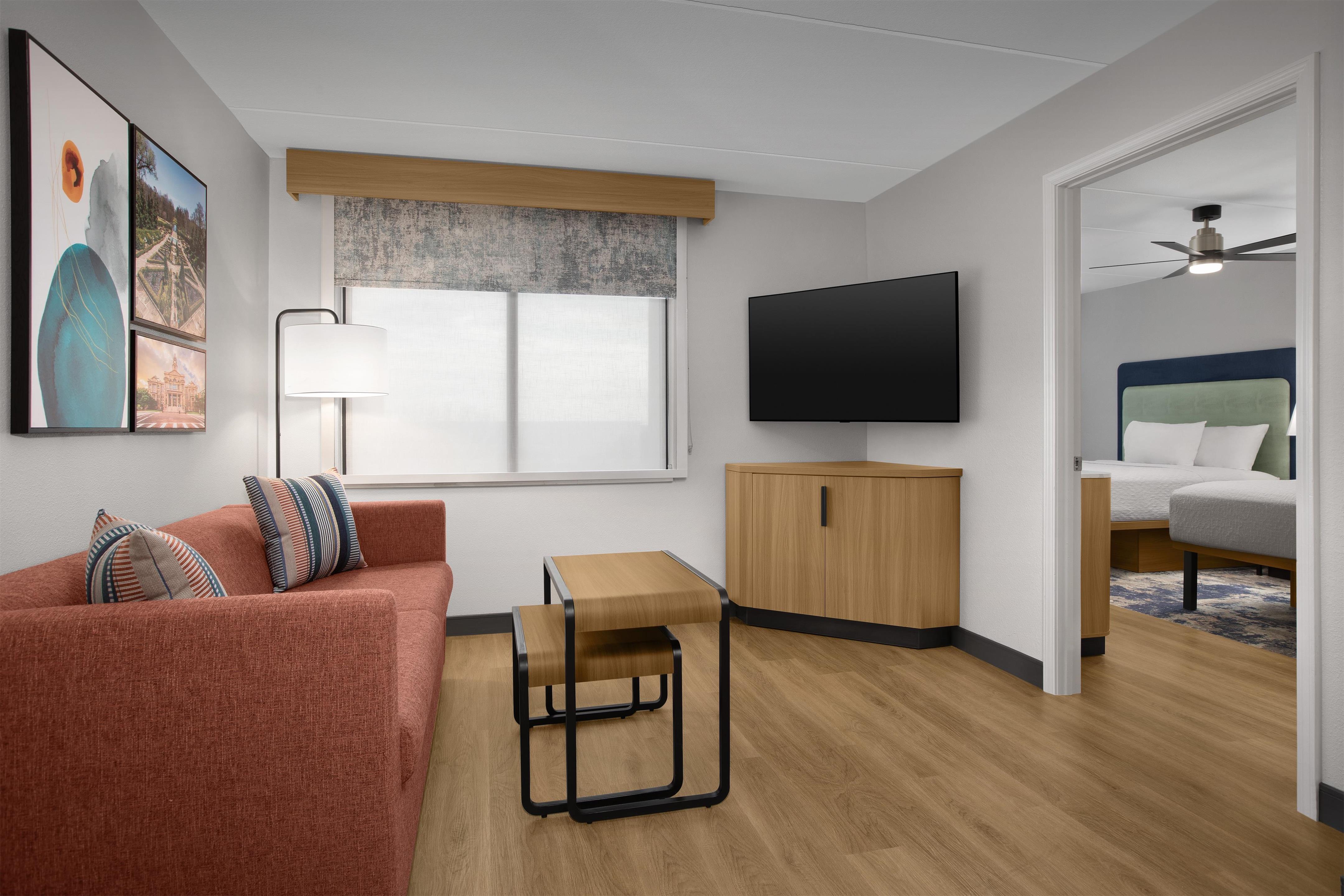 Guest room