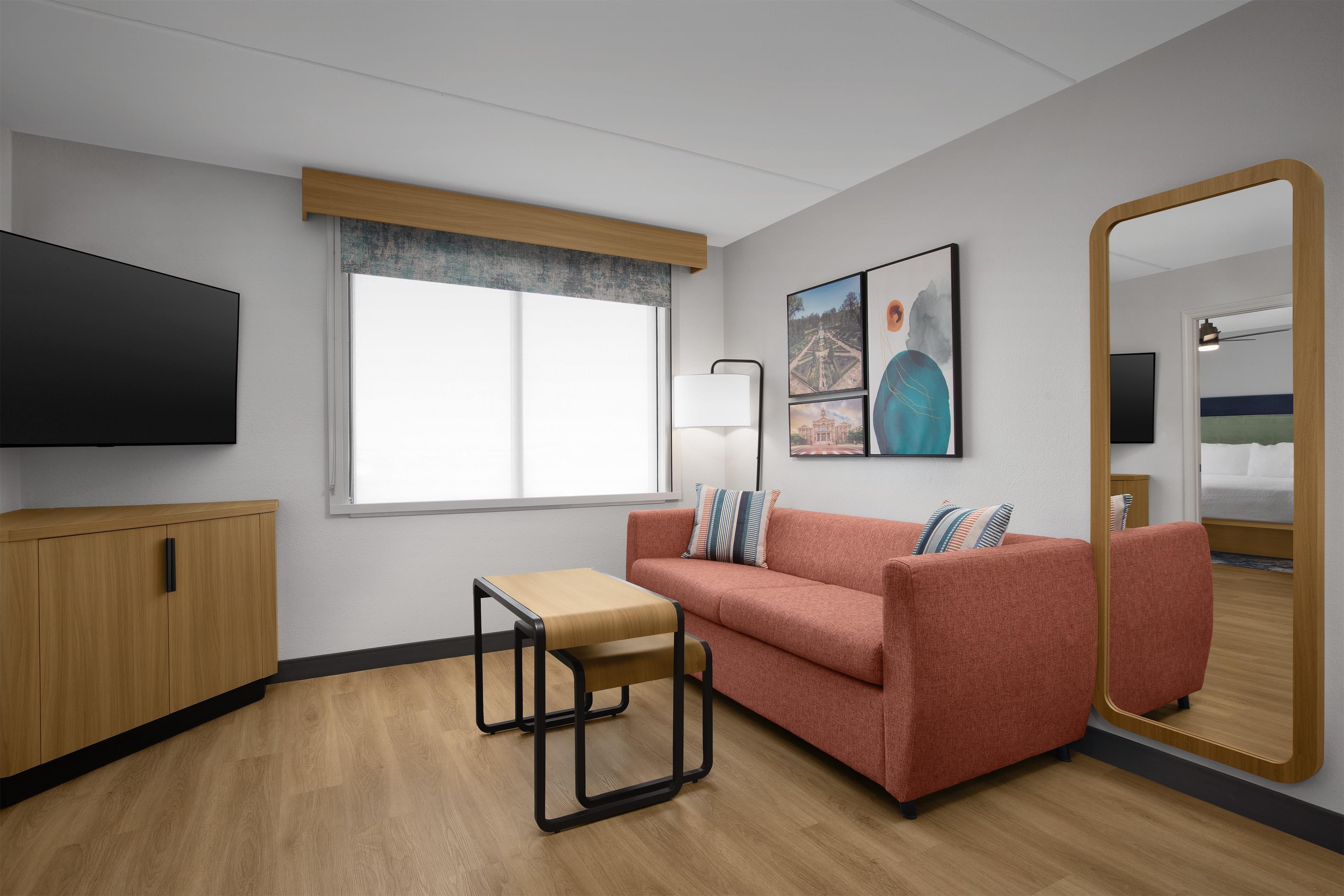Guest room