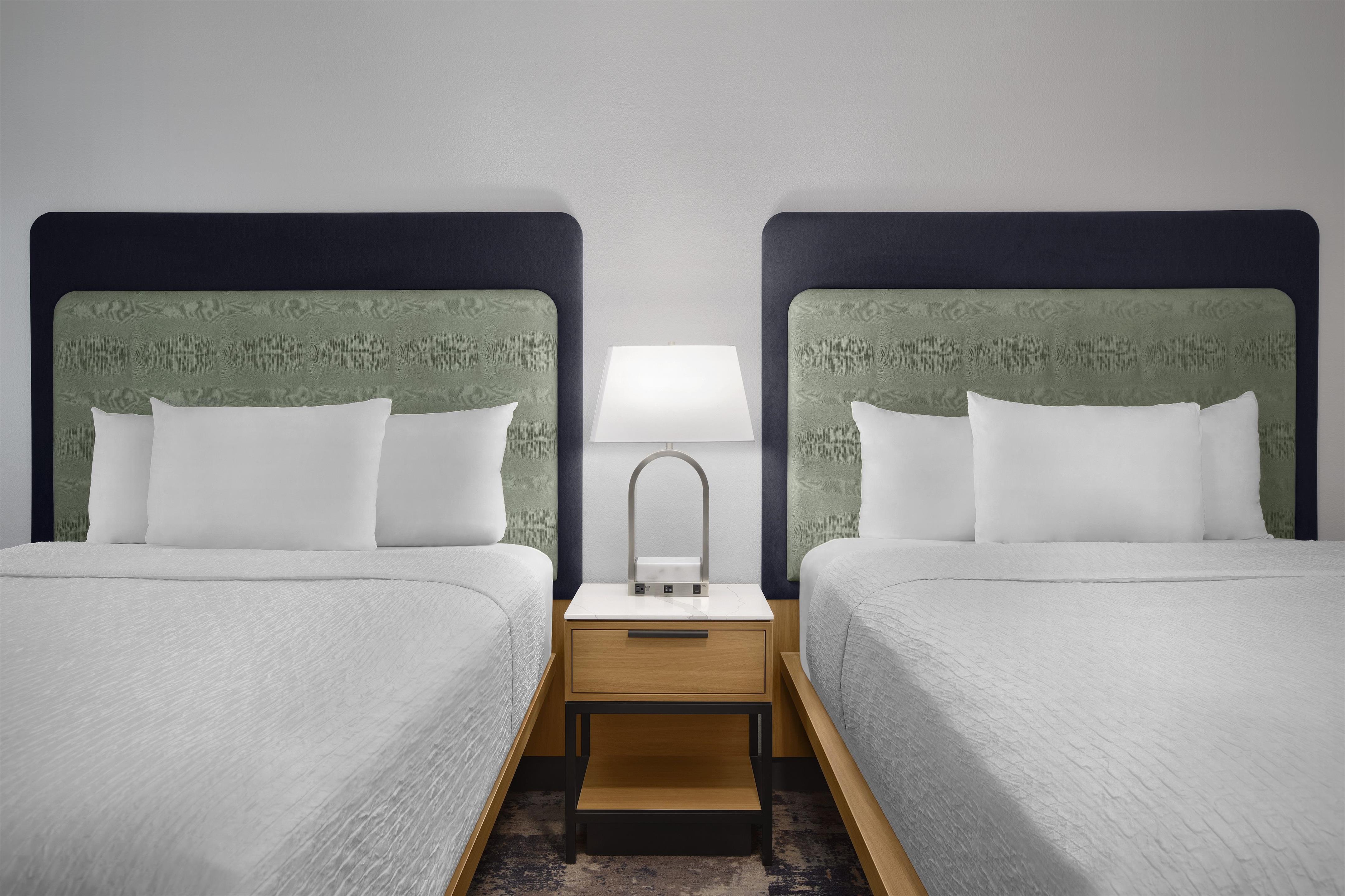 Guest room
