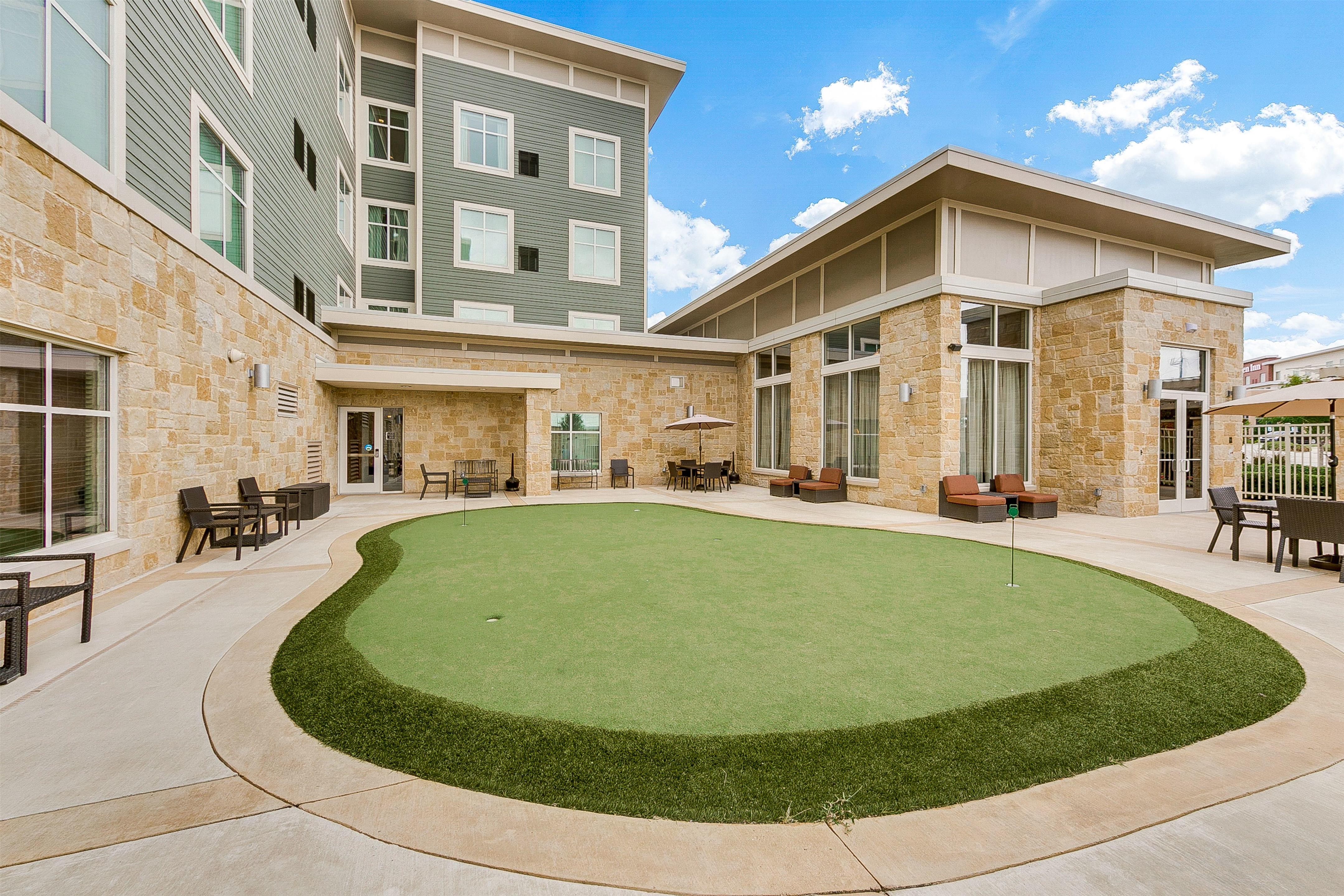 Exterior | Homewood Suites by Hilton Fort Worth - Medical Center, TX