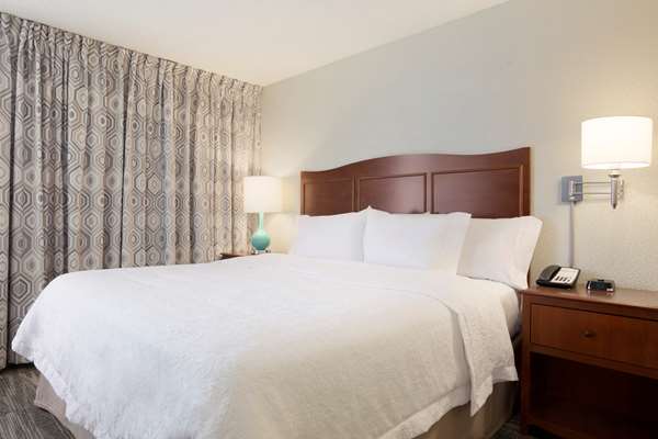  - Hampton Inn Southwest Fort Worth - I-20, Exit 433