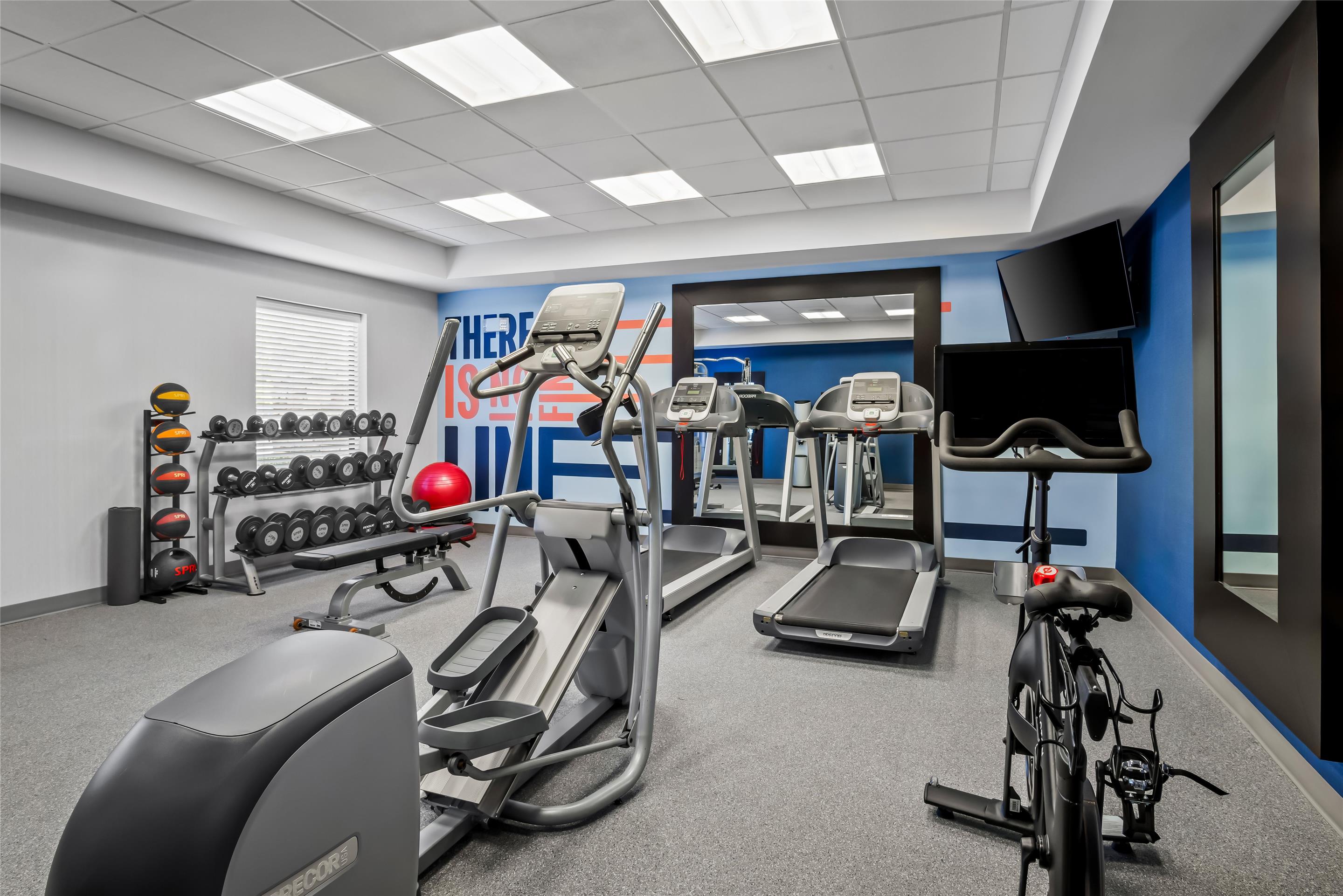 Health club fitness center gym | Hampton Inn & Suites Trophy Club - Fort Worth North