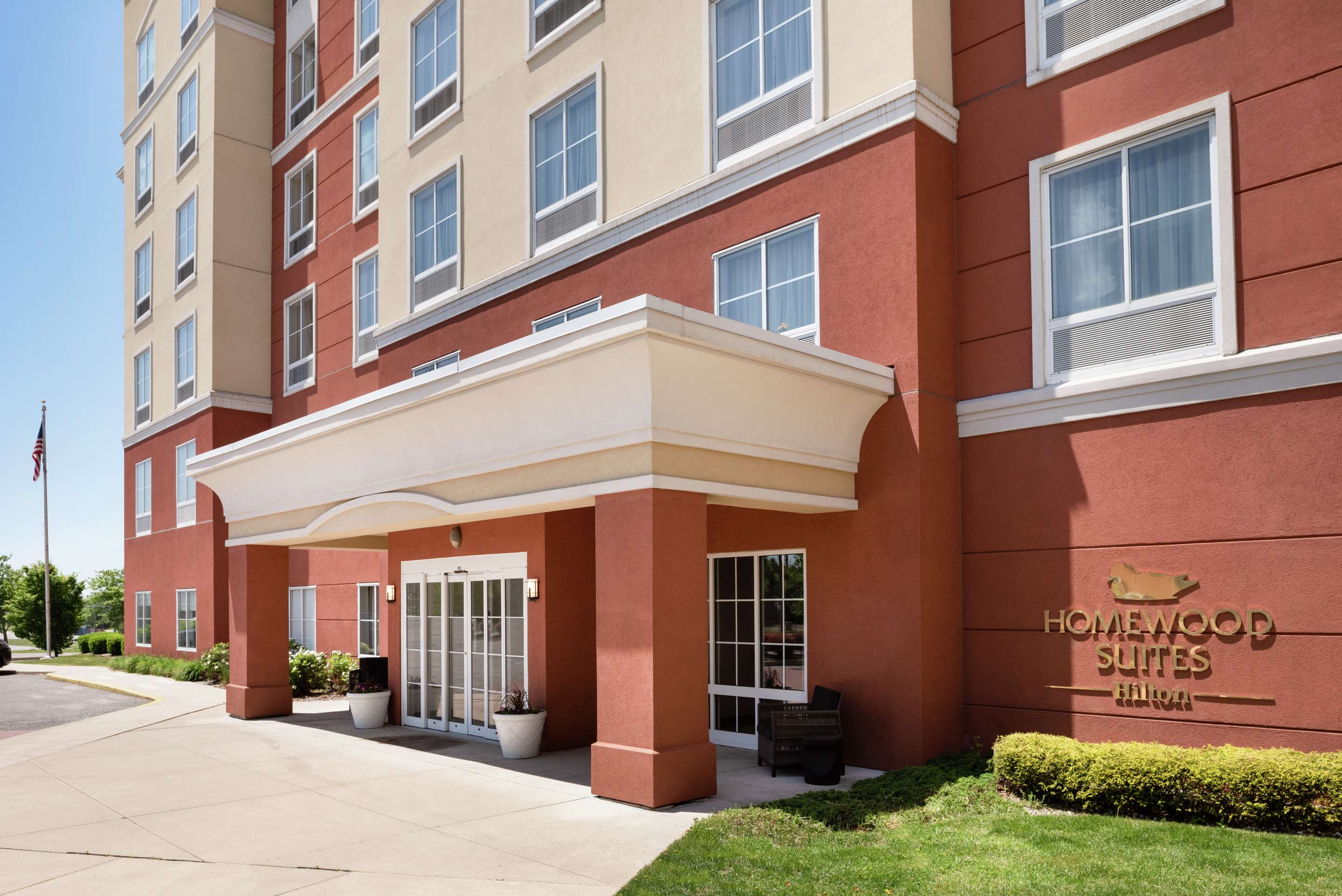 Exterior | Homewood Suites Fort Wayne
