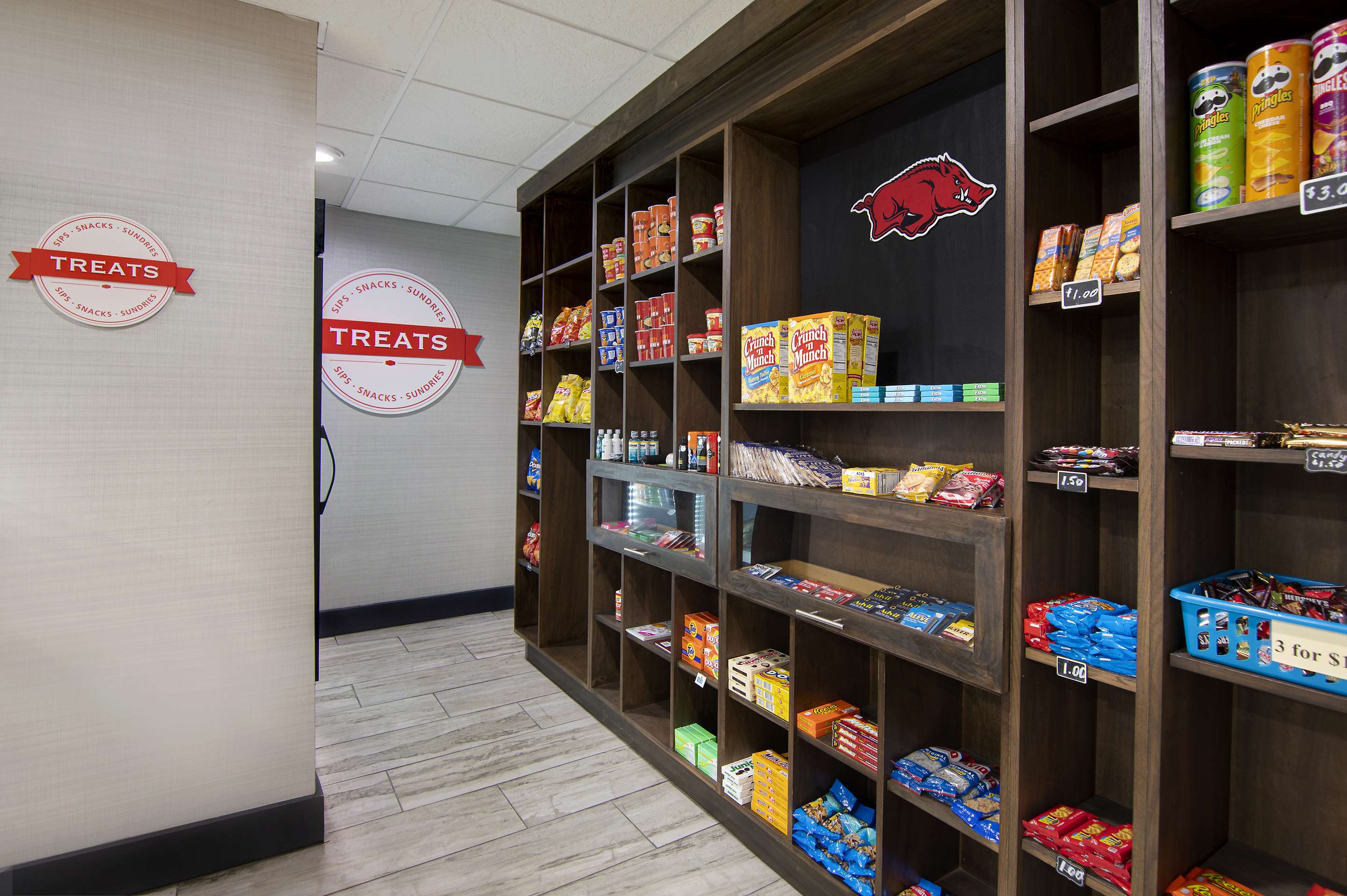 Restaurant | Hampton Inn Fayetteville