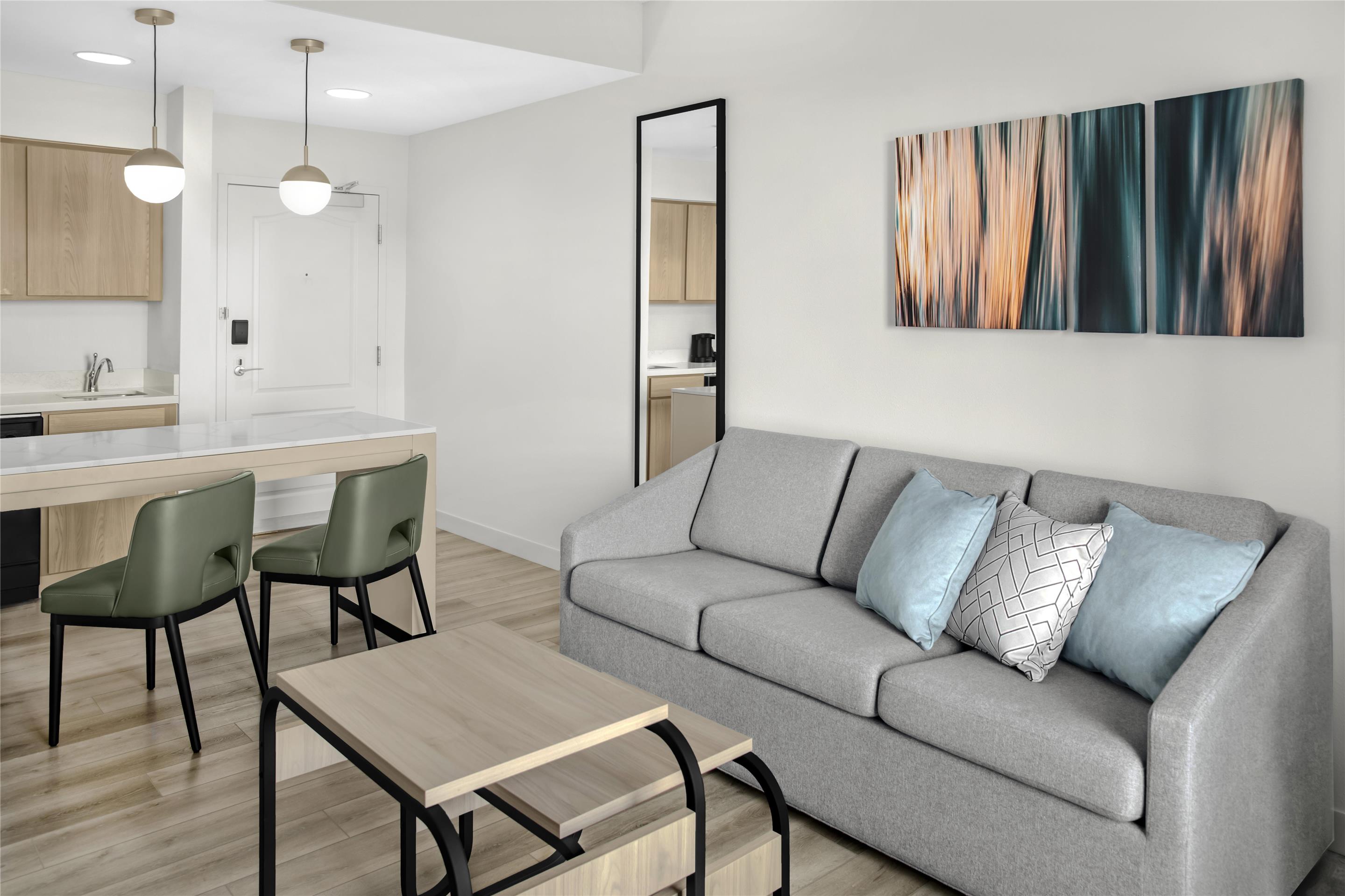 Guest room