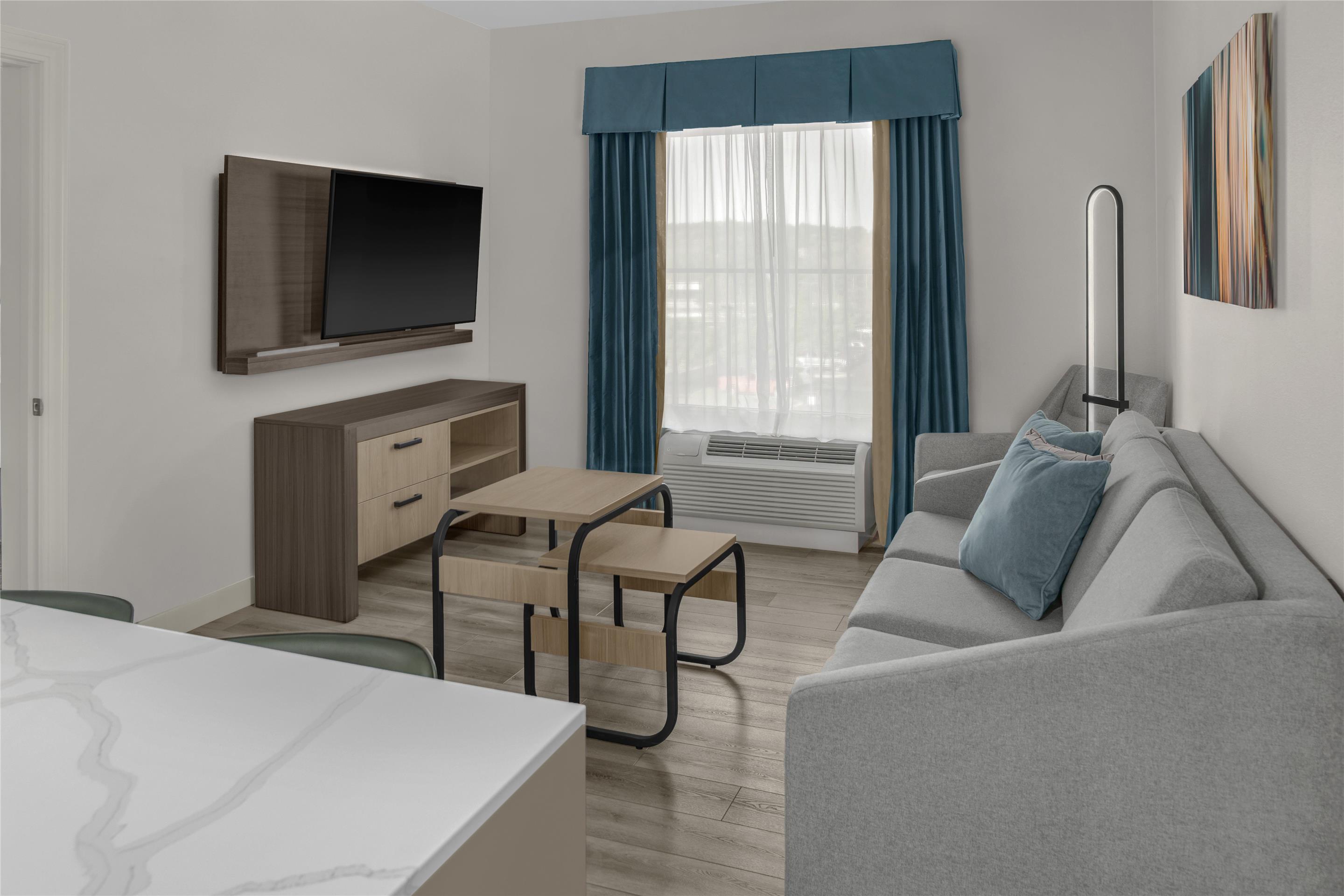 Guest room