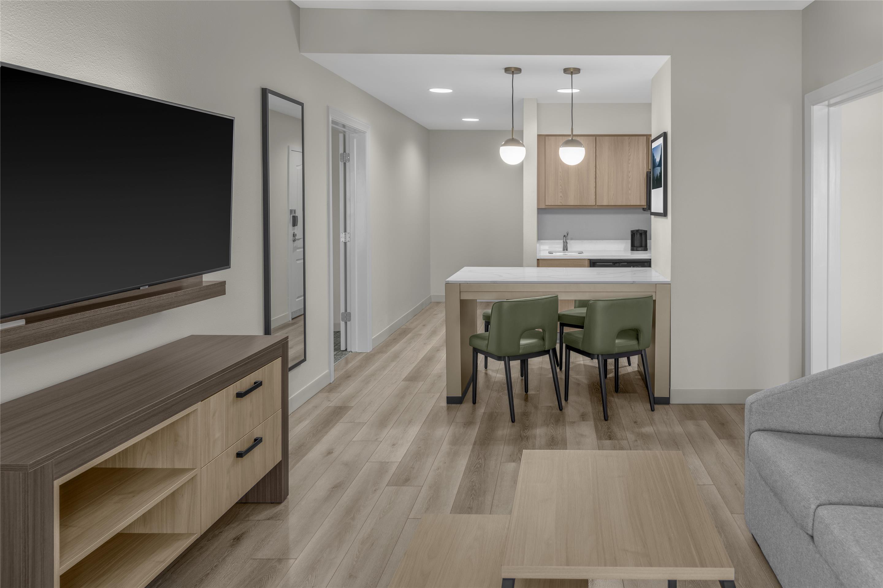 Guest room