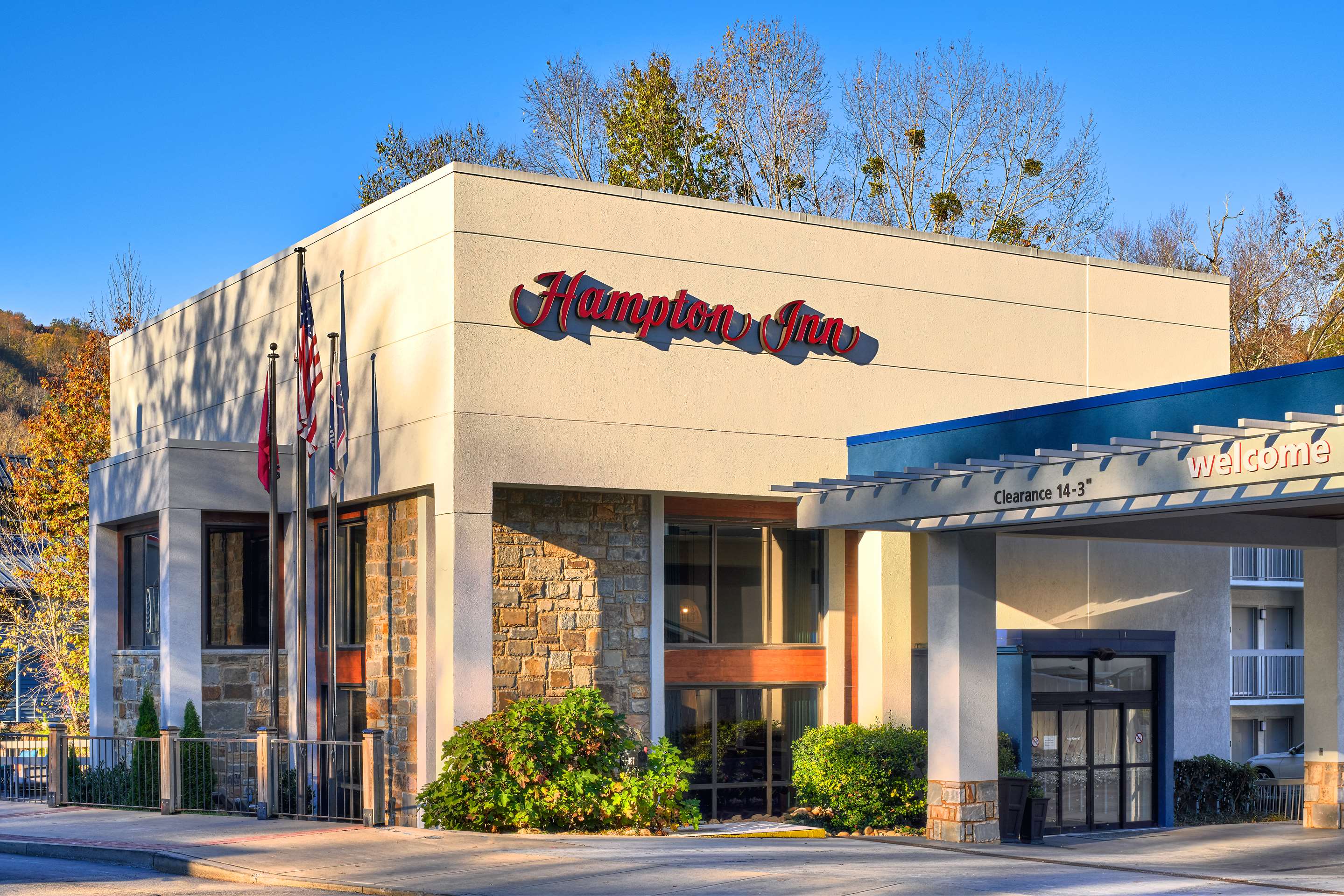 Exterior | Hampton Inn Gatlinburg
