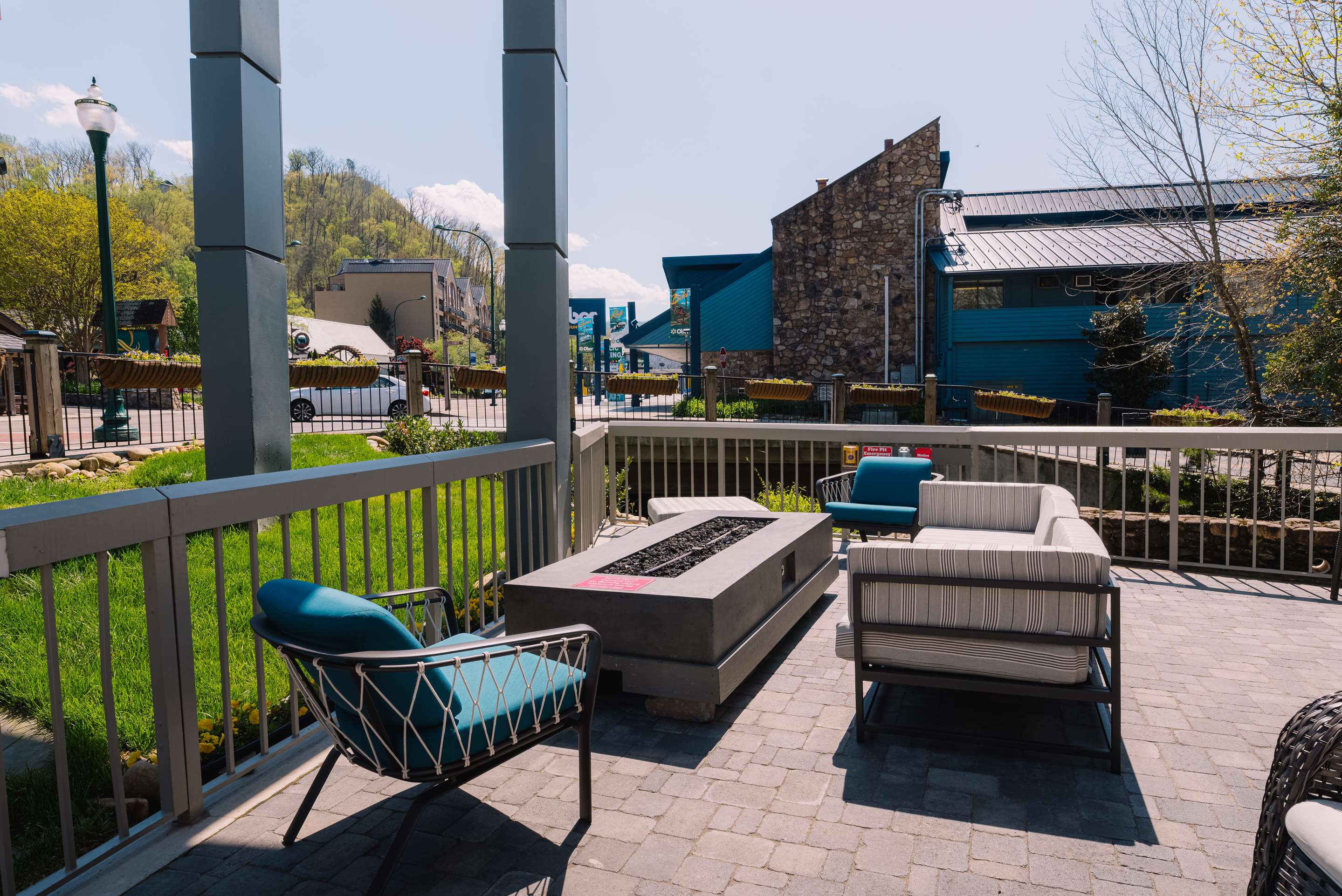 Exterior | Hampton Inn Gatlinburg