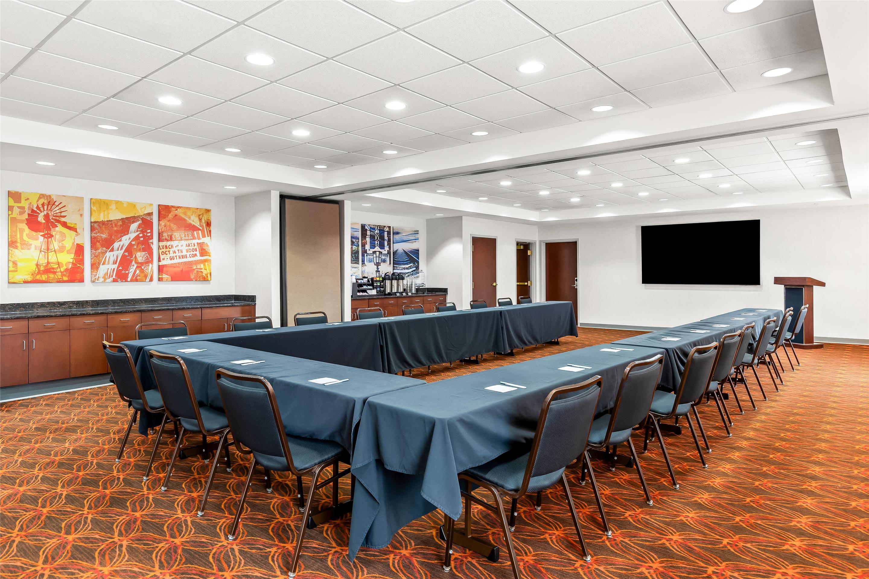 Meeting Room | Hampton Inn & Suites Grove City