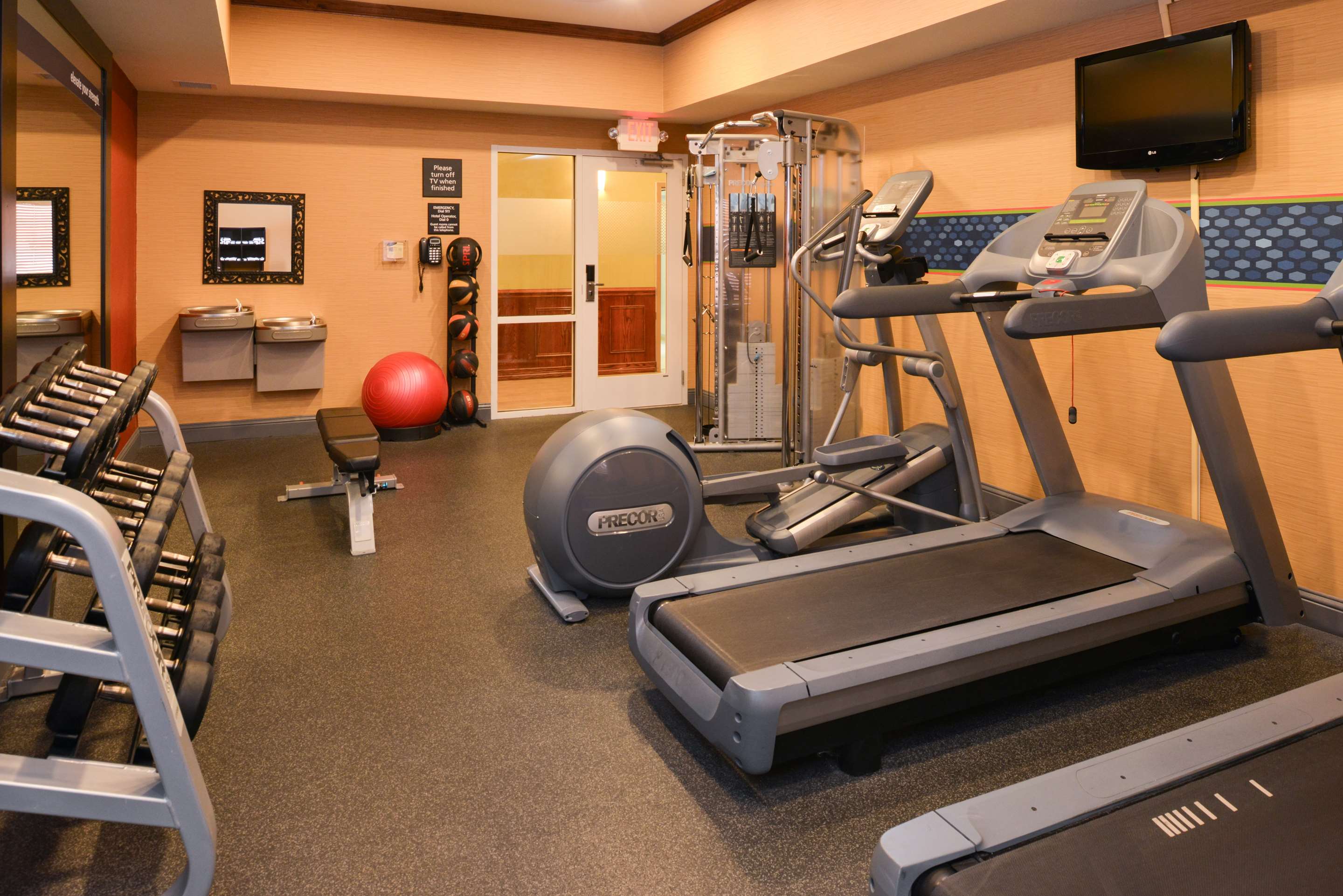 Health club fitness center gym | Hampton Inn & Suites Greenville