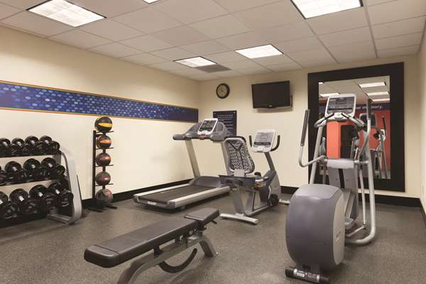 Fitness/ Exercise Room - Hampton Inn & Suites Greenfield