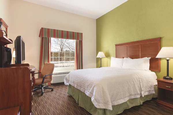  - Hampton Inn & Suites Greenfield