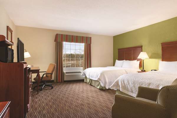  - Hampton Inn & Suites Greenfield