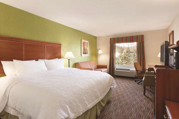  - Hampton Inn & Suites Greenfield