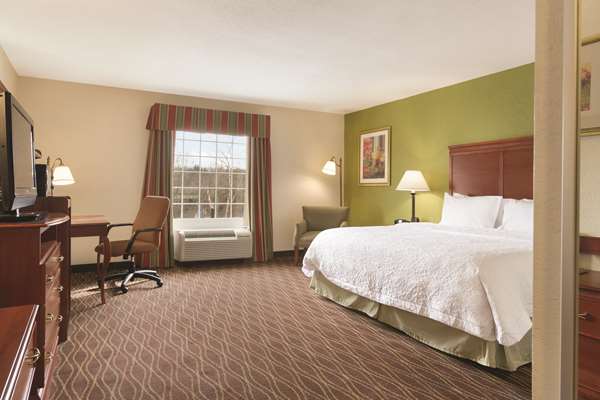  - Hampton Inn & Suites Greenfield