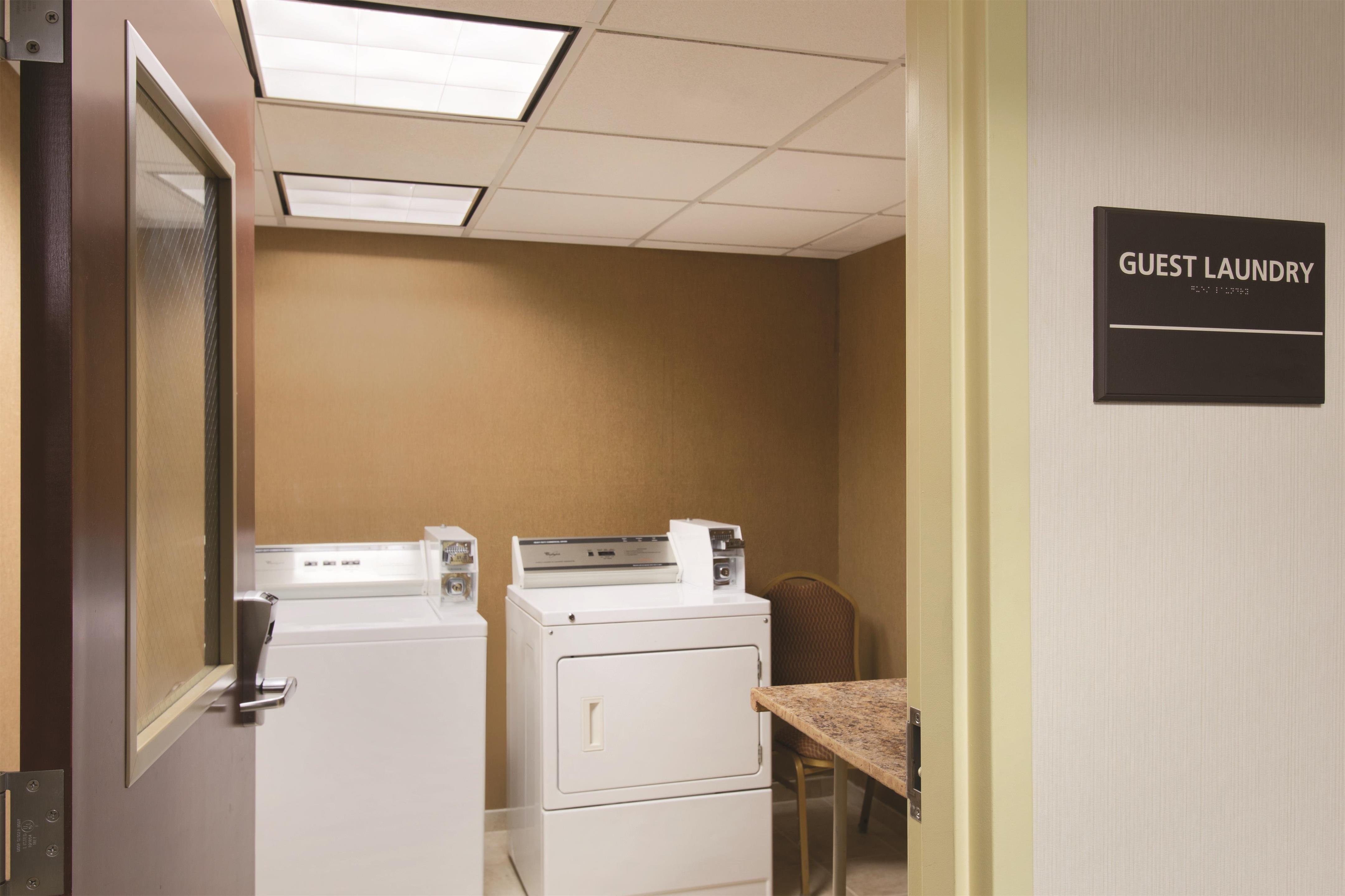 Property amenity | Hampton Inn & Suites Greenfield