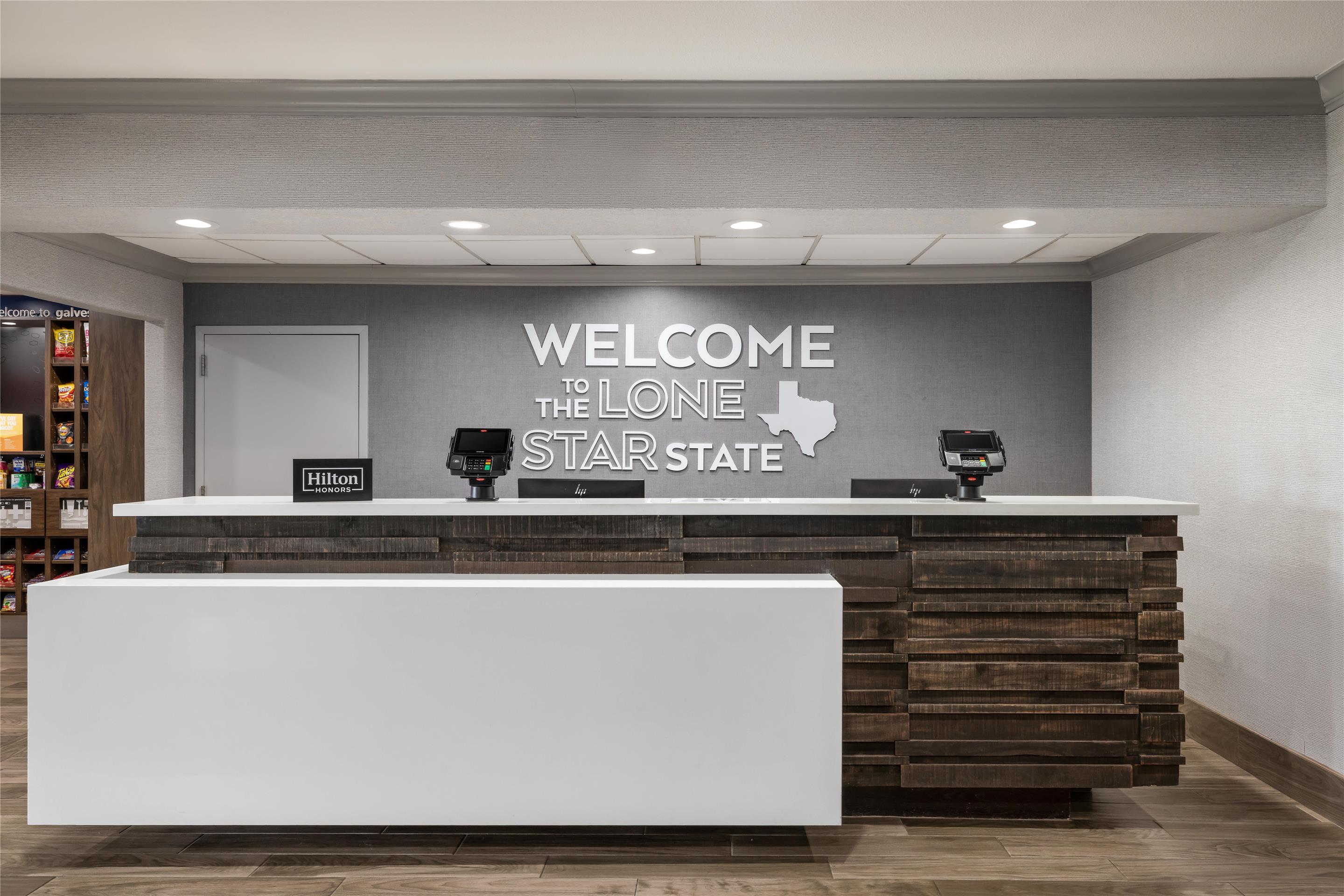 Reception | Hampton Inn & Suites Galveston