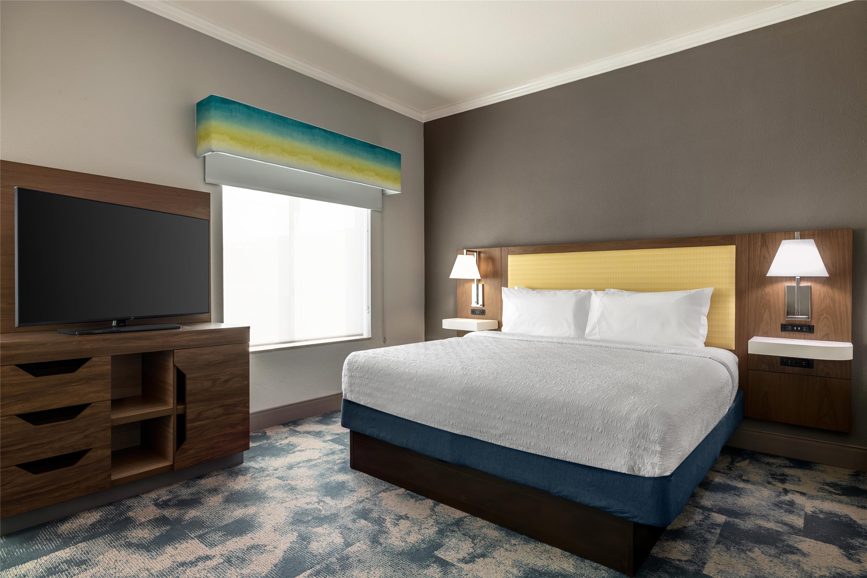 Guest room