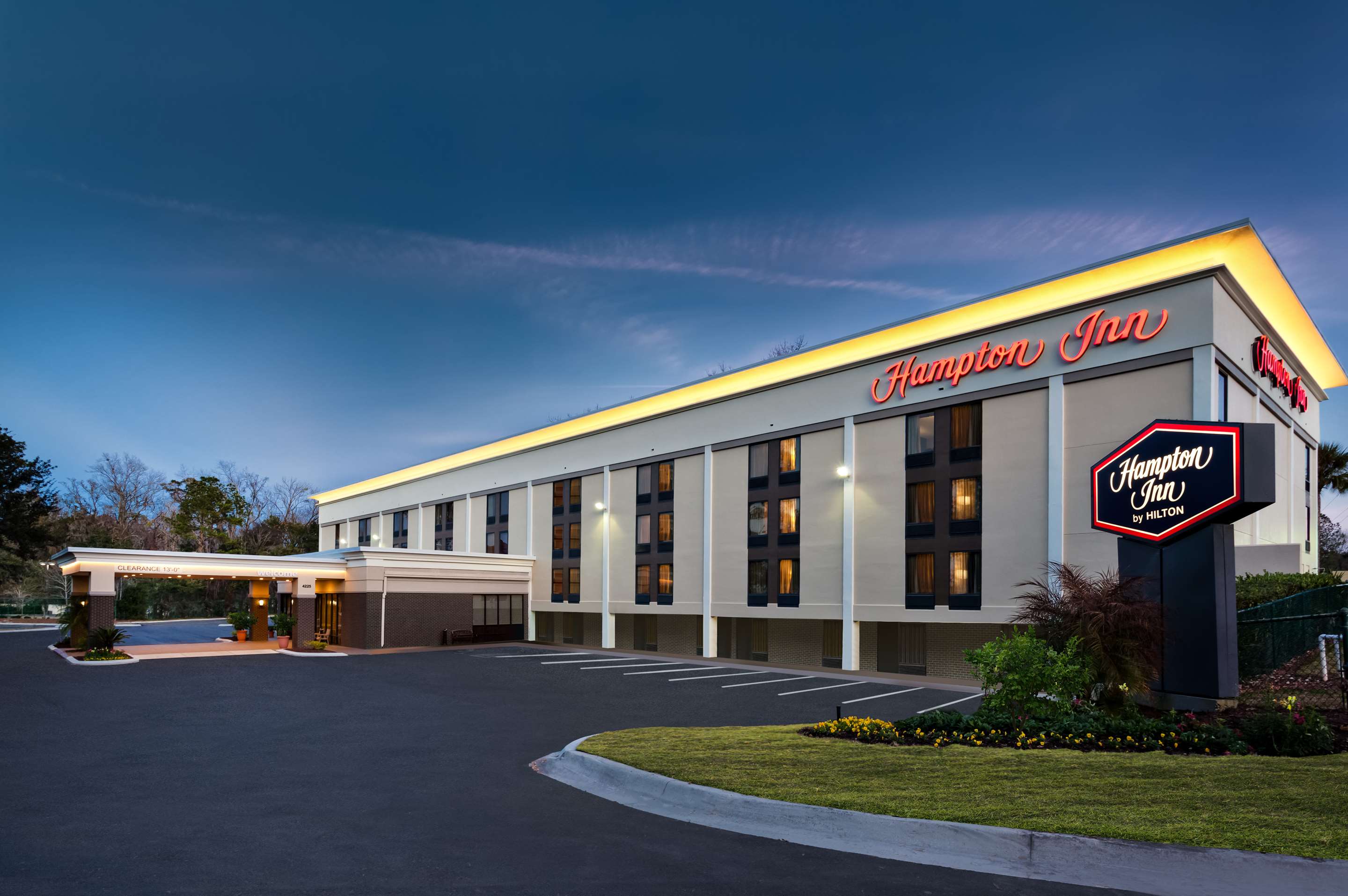 Exterior | Hampton Inn Gainesville
