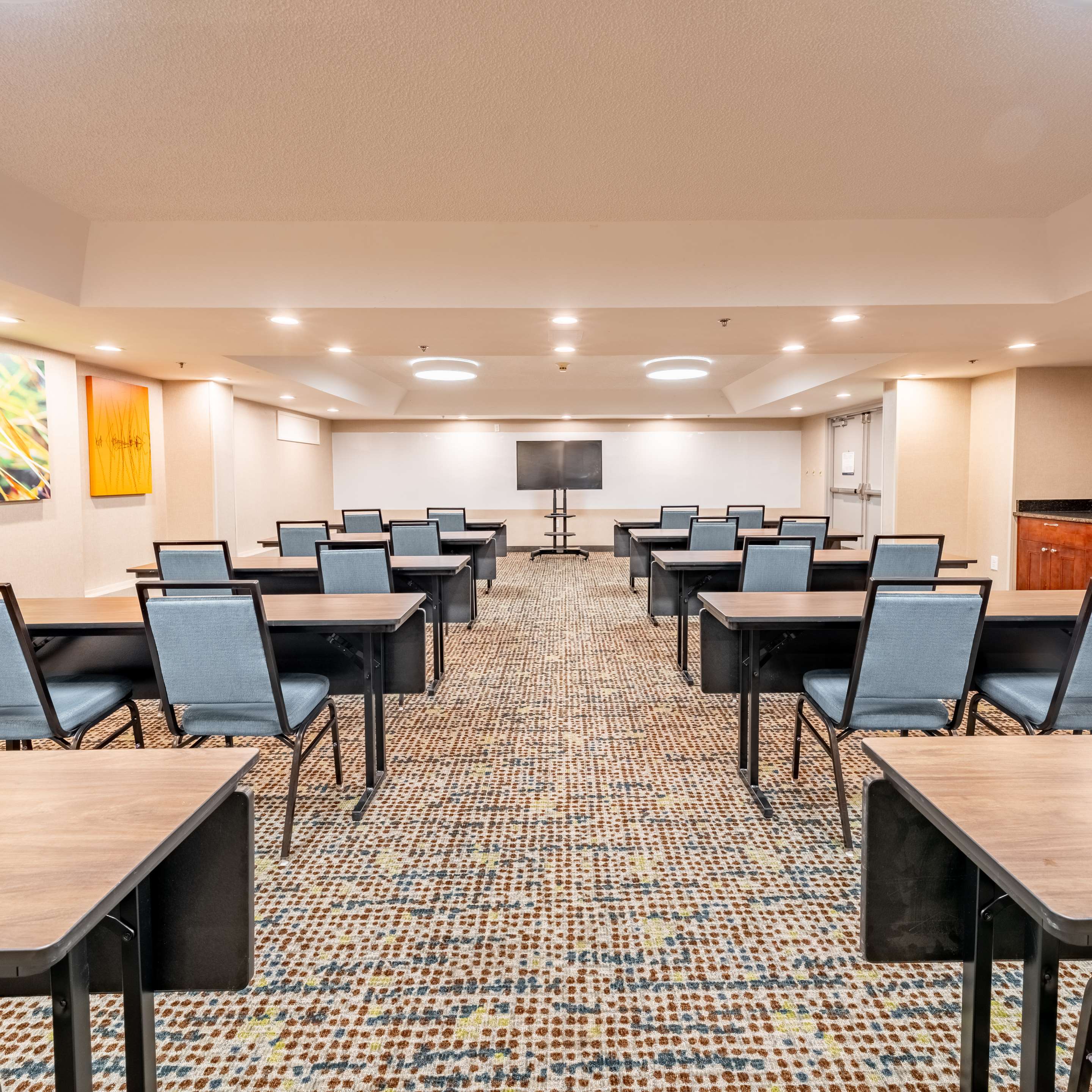 Meeting Room | Hampton Inn Gainesville