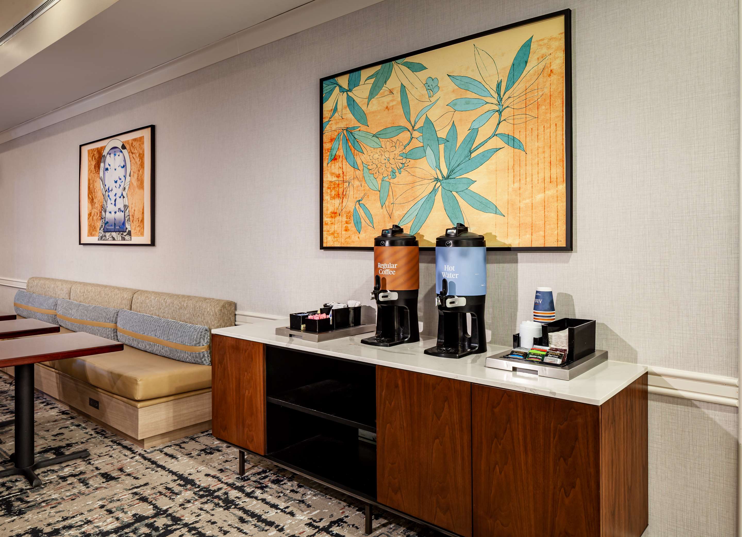 Breakfast Area | Homewood Suites by Hilton Gainesville