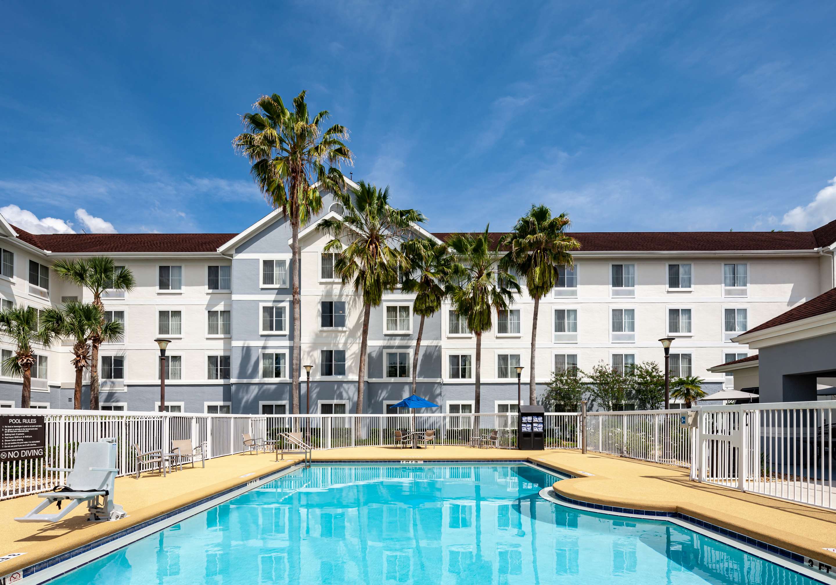 Pool | Homewood Suites by Hilton Gainesville