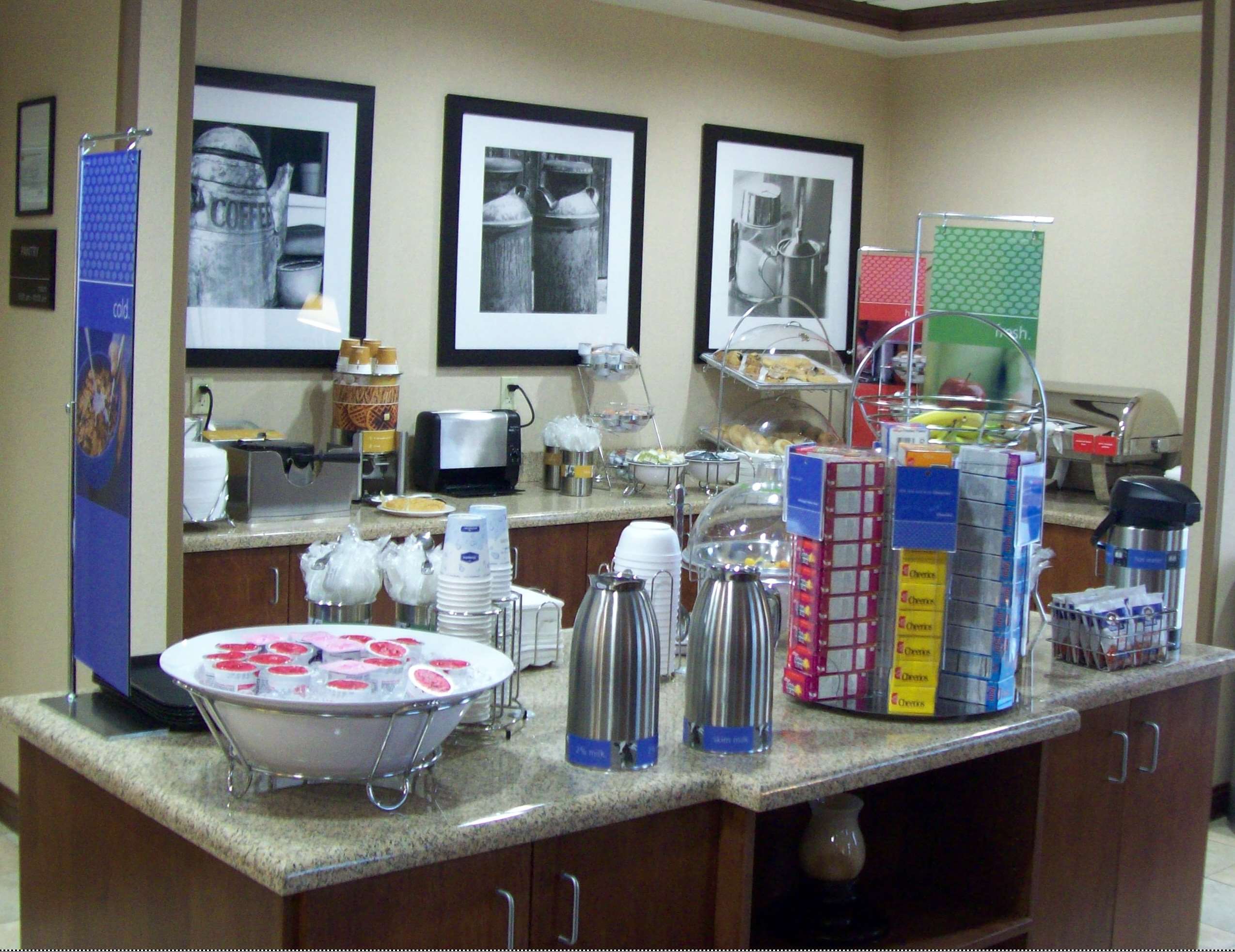 Restaurant | Hampton Inn Gallipolis
