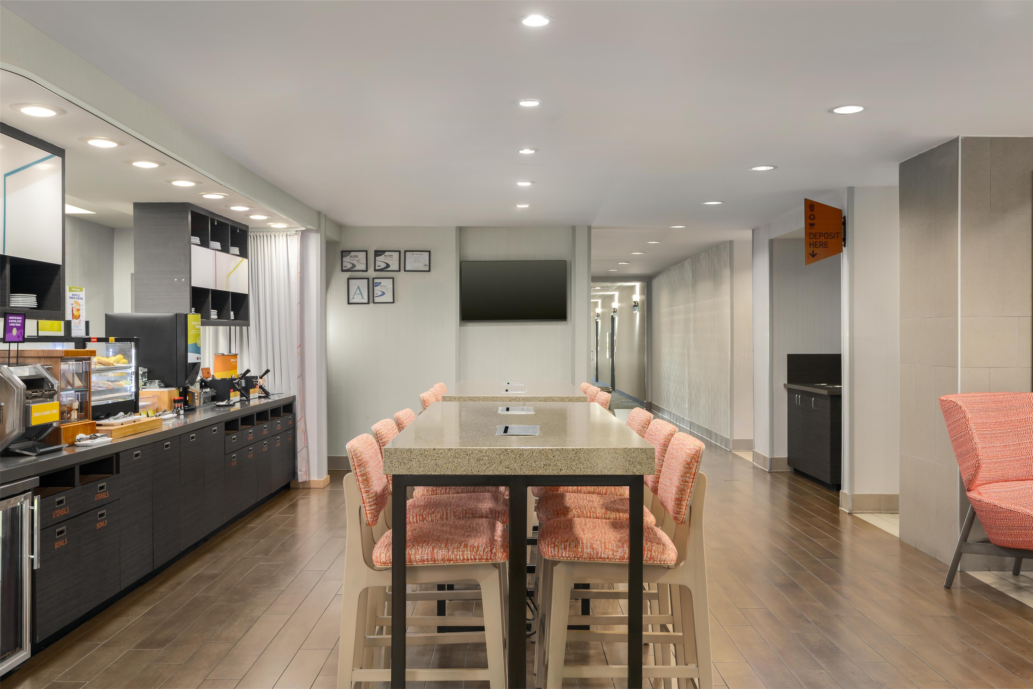 Breakfast Area | Home2 Suites by Hilton Biloxi/North/D'Iberville