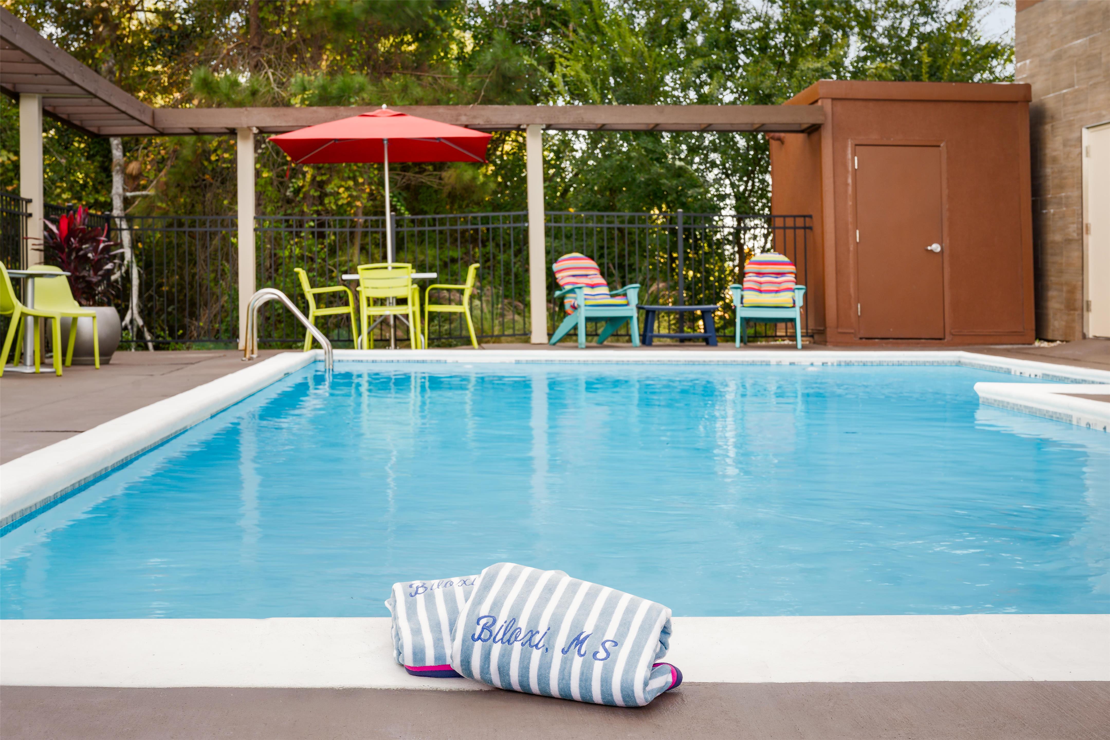 Pool | Home2 Suites by Hilton Biloxi/North/D'Iberville