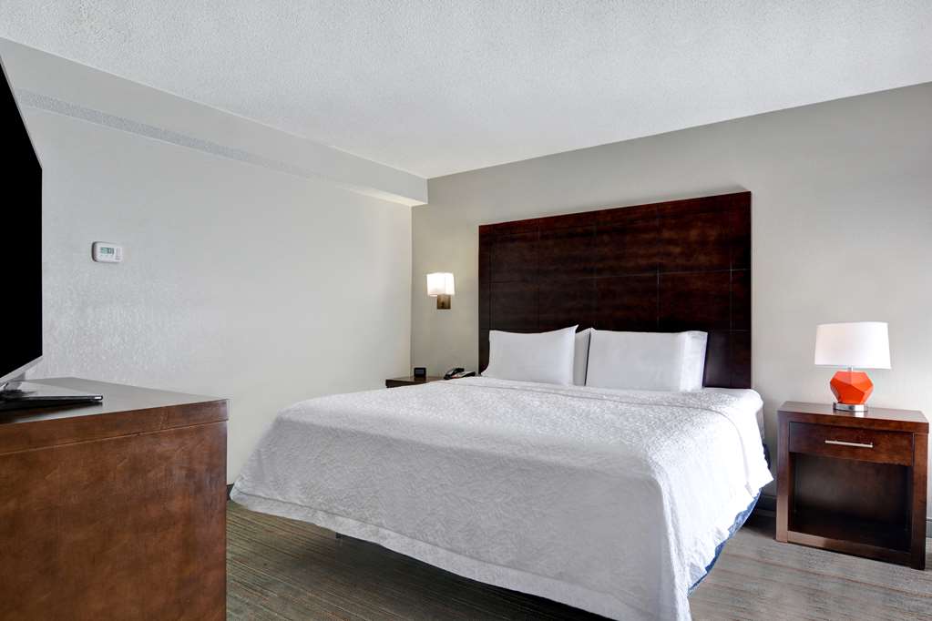 Hampton Inn Greenwood-guestroom-Guest Room,On-Site.jpg