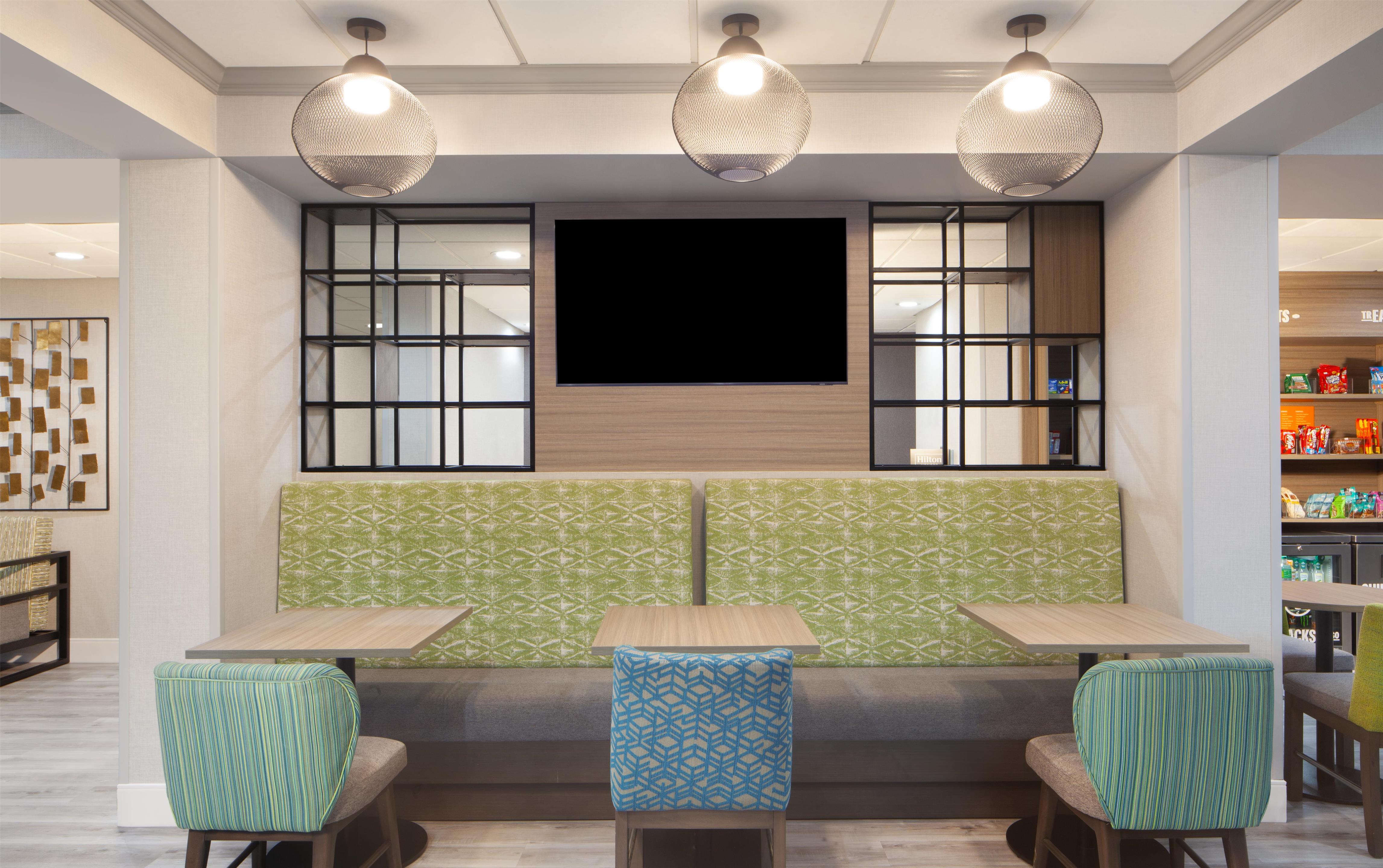 Lobby | Hampton Inn Greenville