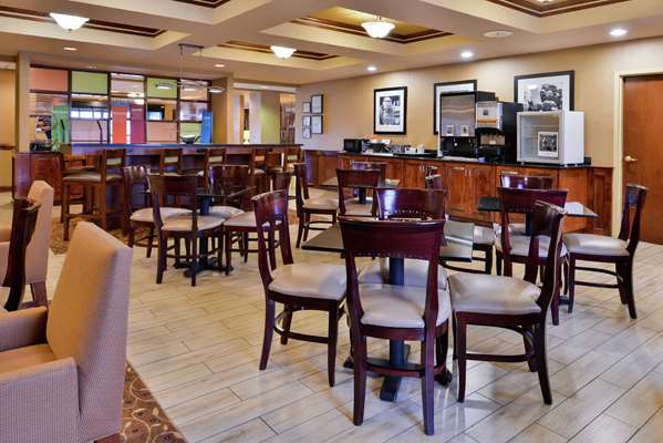 Restaurant - Hampton Inn East McLeansville - I-40 & I-85, Exit 132