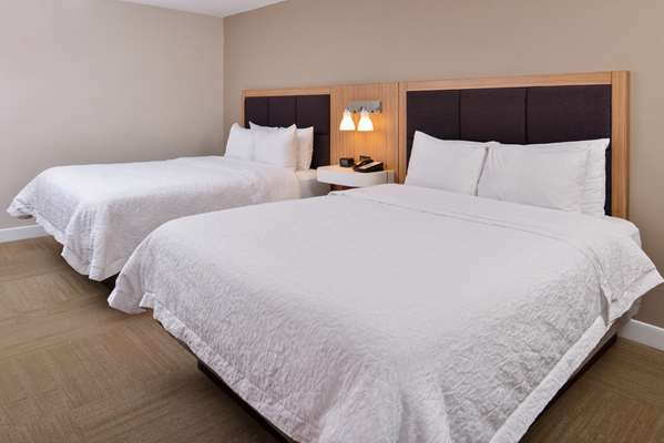  - Hampton Inn East McLeansville - I-40 & I-85, Exit 132