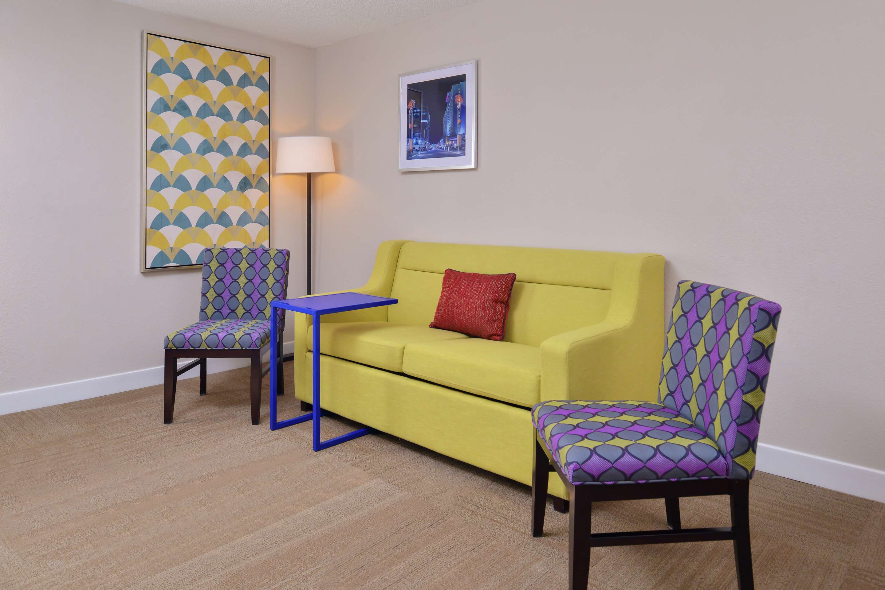Guest room