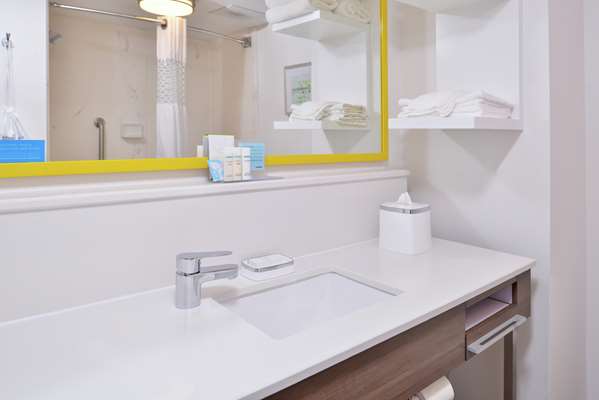  - Hampton Inn East McLeansville - I-40 & I-85, Exit 132