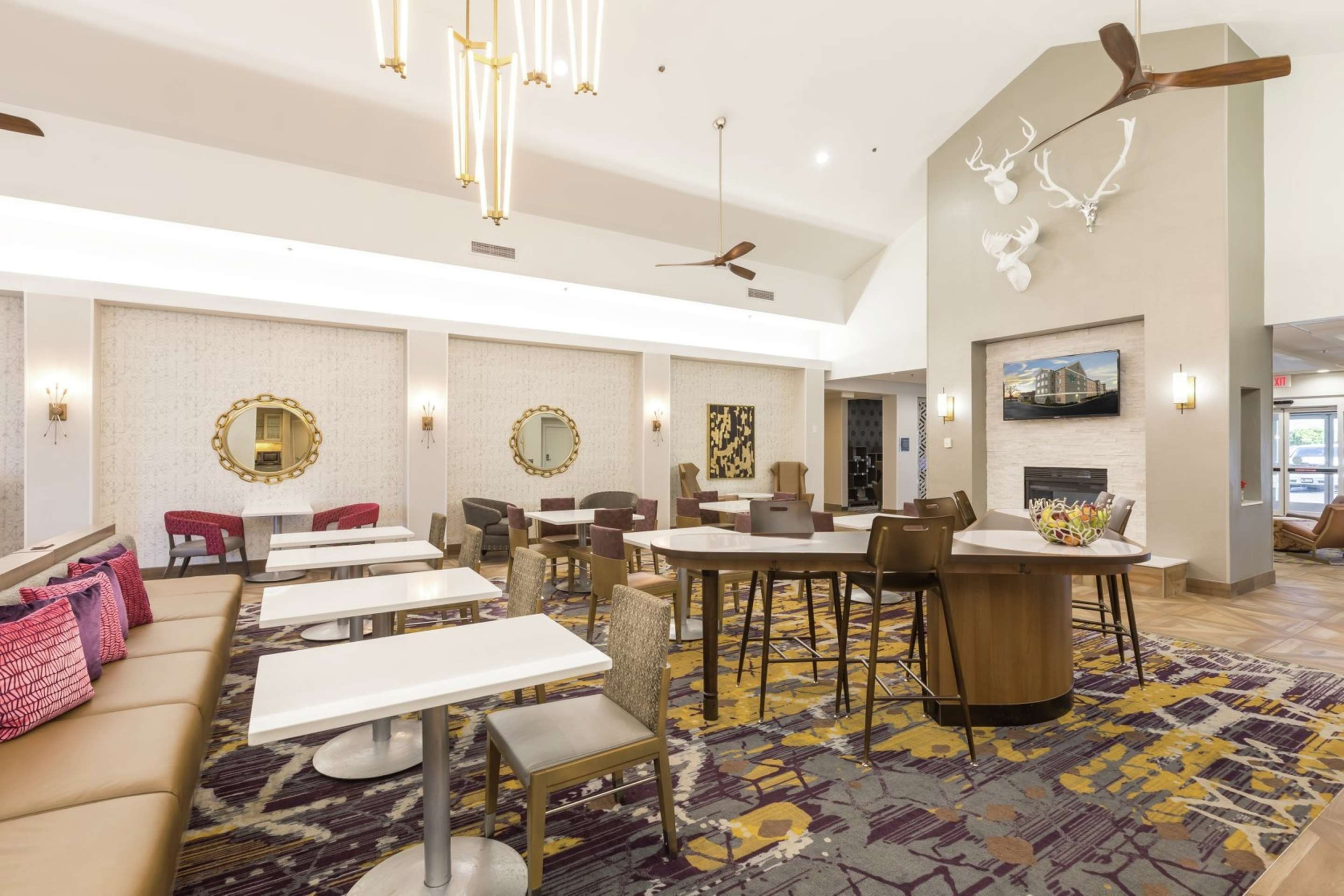 Restaurant | Homewood Suites by Hilton Greenville